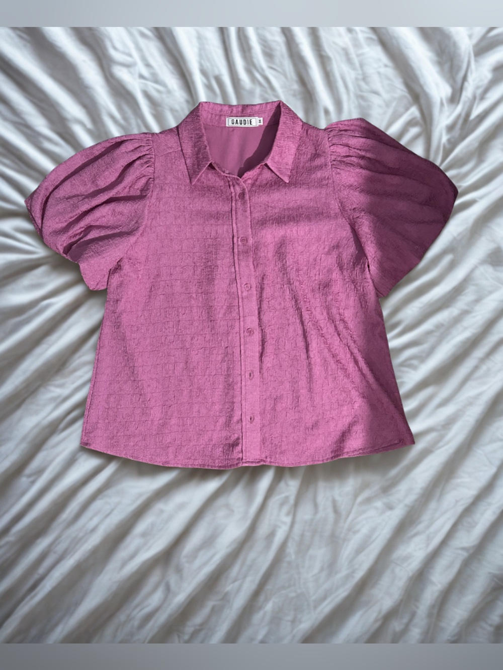 Gaudi' Pink Puff-Sleeve Button-Front Blouse